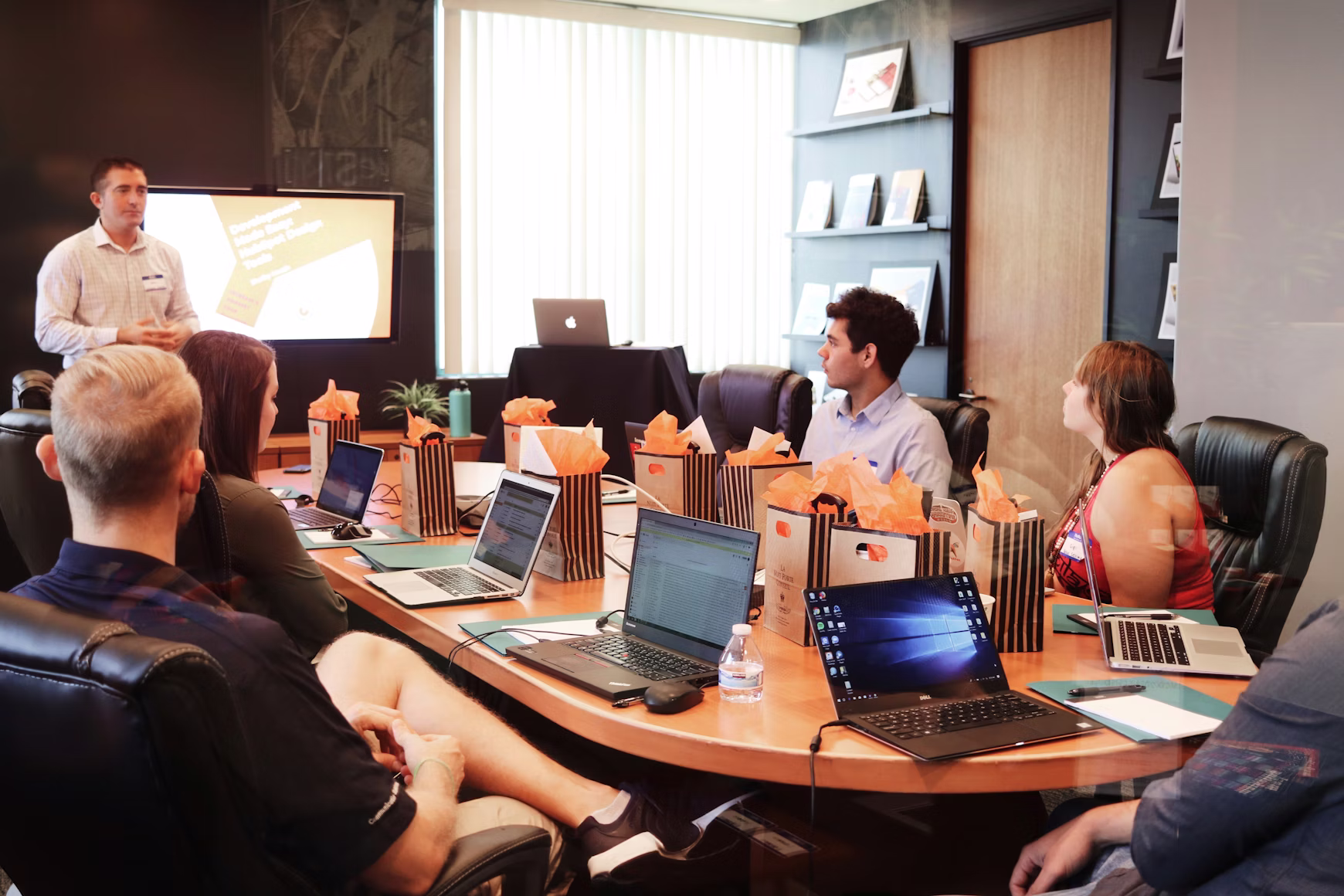 How to open an advertising agency in Switzerland: a complete guide
